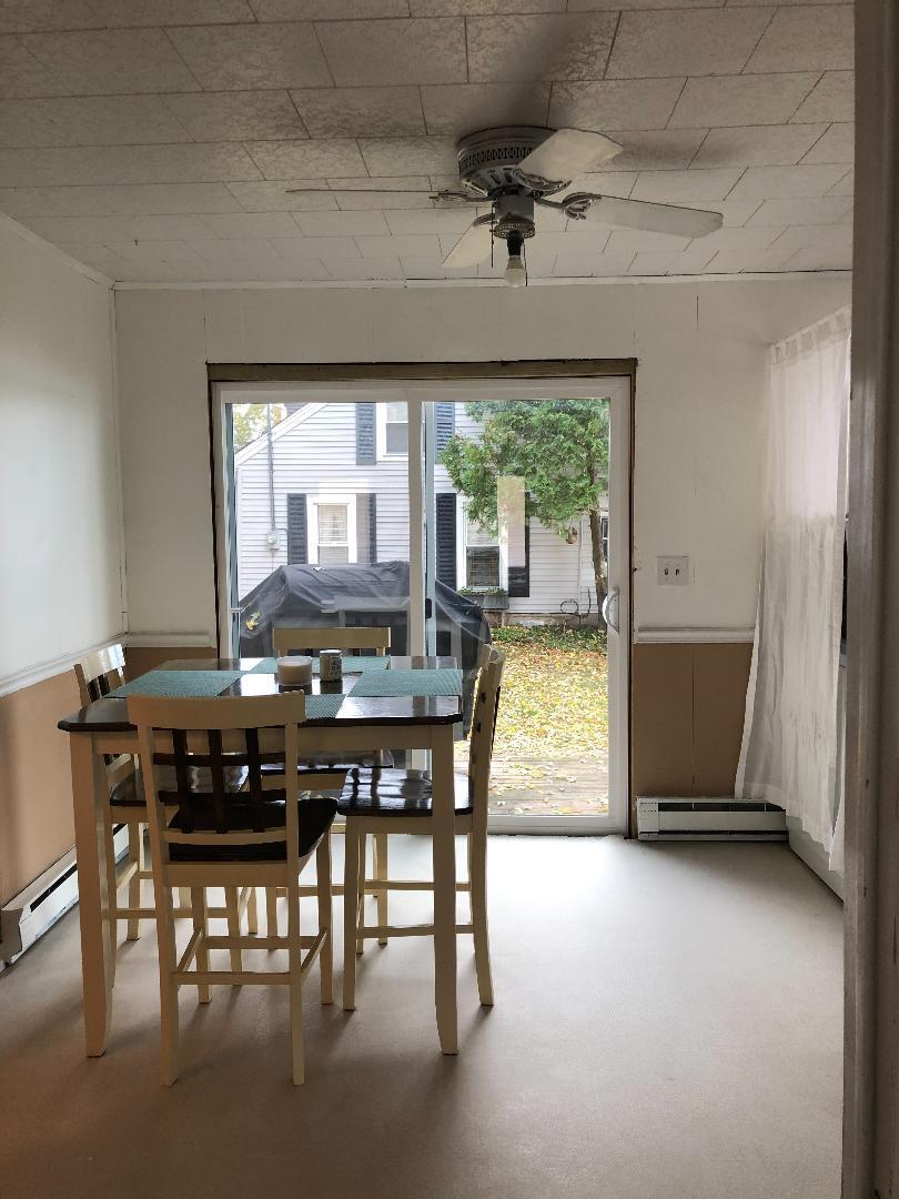 5679 East Pakes Road Crystal, MI 48818 - Photo 15 of 24 5679 din rm w sliders