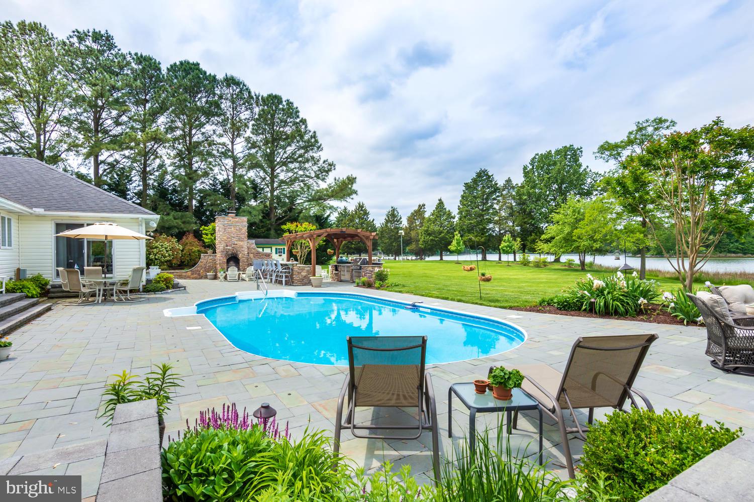 25474 Chance Farm Road St. Michaels, MD 21663 - Photo 5 of 52 Saltwater pool overlooking the water