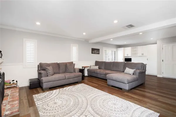 $950,000 | 28375 Patricia Hill Drive, Canyon Country, CA 91387