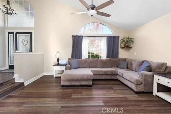 $950,000 | 28375 Patricia Hill Drive, Canyon Country, CA 91387