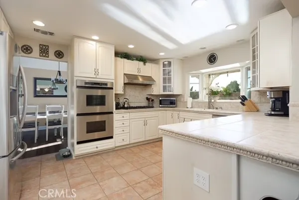 $950,000 | 28375 Patricia Hill Drive, Canyon Country, CA 91387