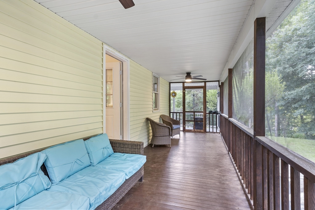 116 Island Road Lunenburg, MA 01462 - Photo 5 of 42