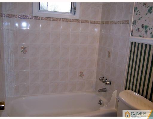 15 Highview Road East Brunswick, NJ 08816 - Photo 7 of 8 Gallery Image 7