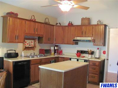 621 Winterset Road Fort Wayne, IN 46819 - Photo 2 of 14