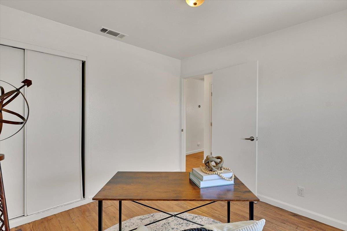 2717 Ribier Way Rancho Cordova, CA 95670 - Photo 24 of 41