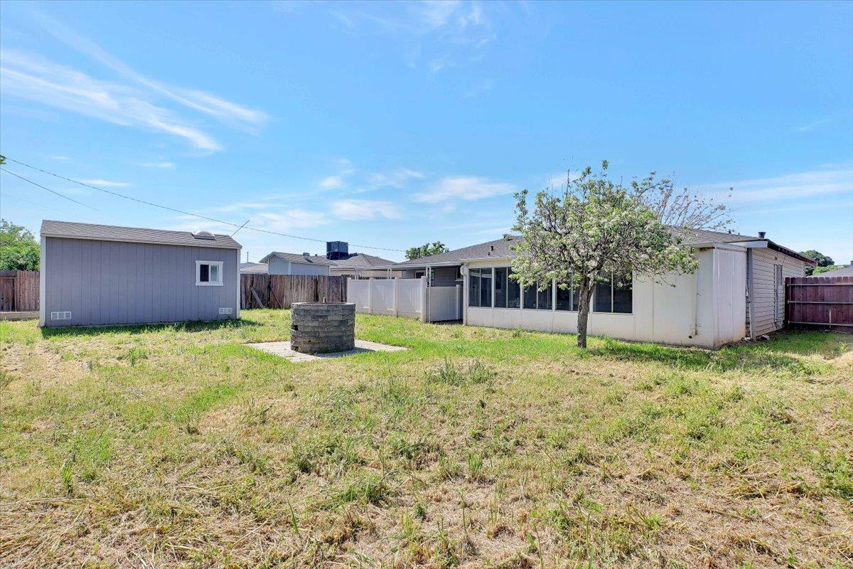 2717 Ribier Way Rancho Cordova, CA 95670 - Photo 35 of 41