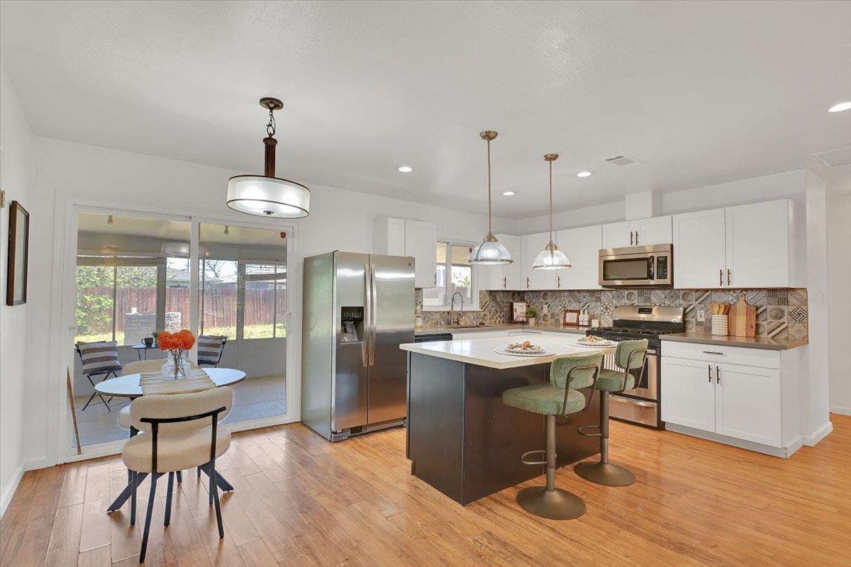 2717 Ribier Way Rancho Cordova, CA 95670 - Photo 8 of 41