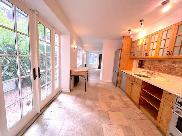 $7,495,000 | 28 West 89th Street | Upper West Side