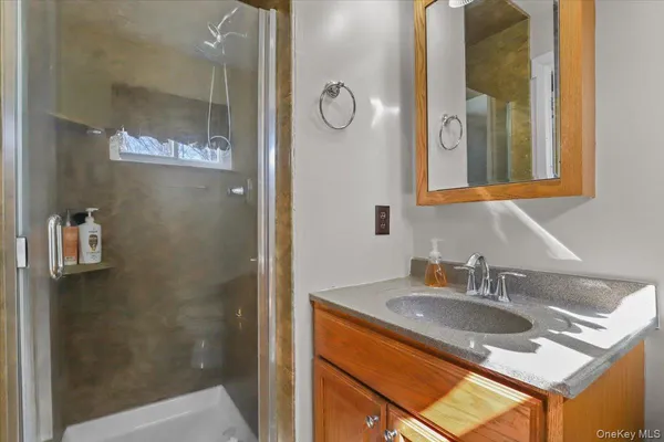 $649,000 | 104 Carey Street, Mahopac, NY 10541