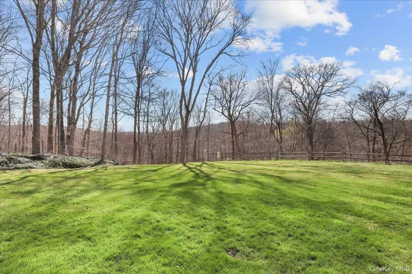 $649,000 | 104 Carey Street, Mahopac, NY 10541