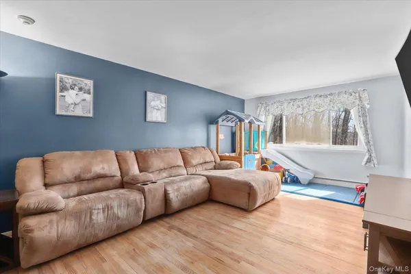 $649,000 | 104 Carey Street, Mahopac, NY 10541