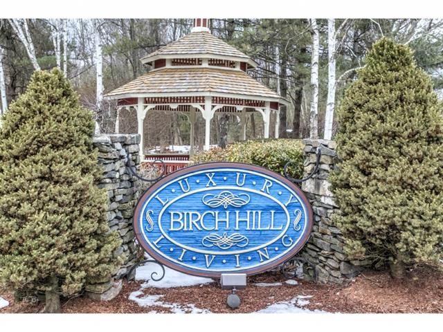 52 Hickory Lane, Unit 52 Windham, NH 03087 - Photo 1 of 28 Gallery Image 1