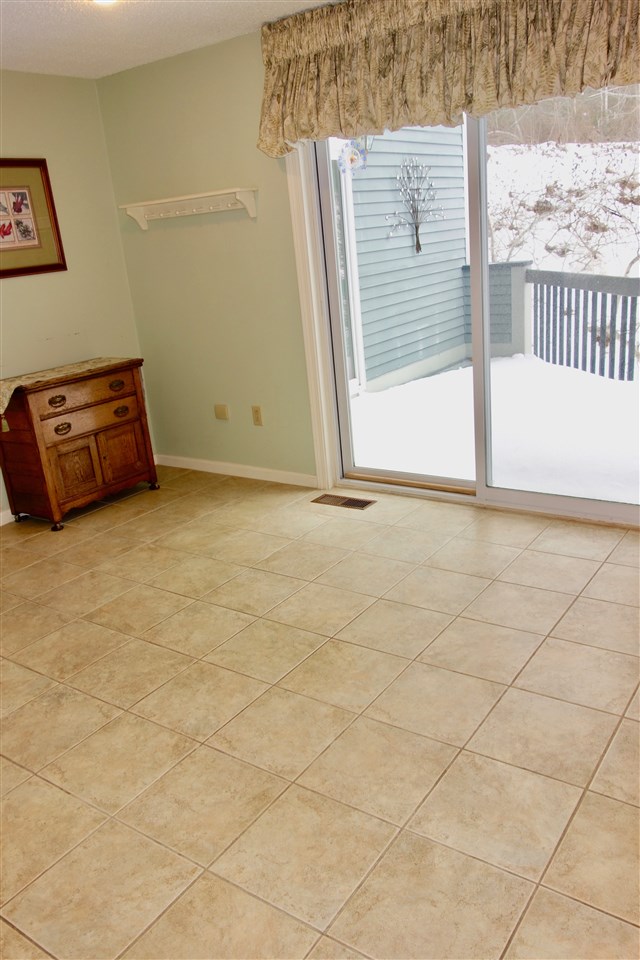 52 Hickory Lane, Unit 52 Windham, NH 03087 - Photo 10 of 28 Gallery Image 10