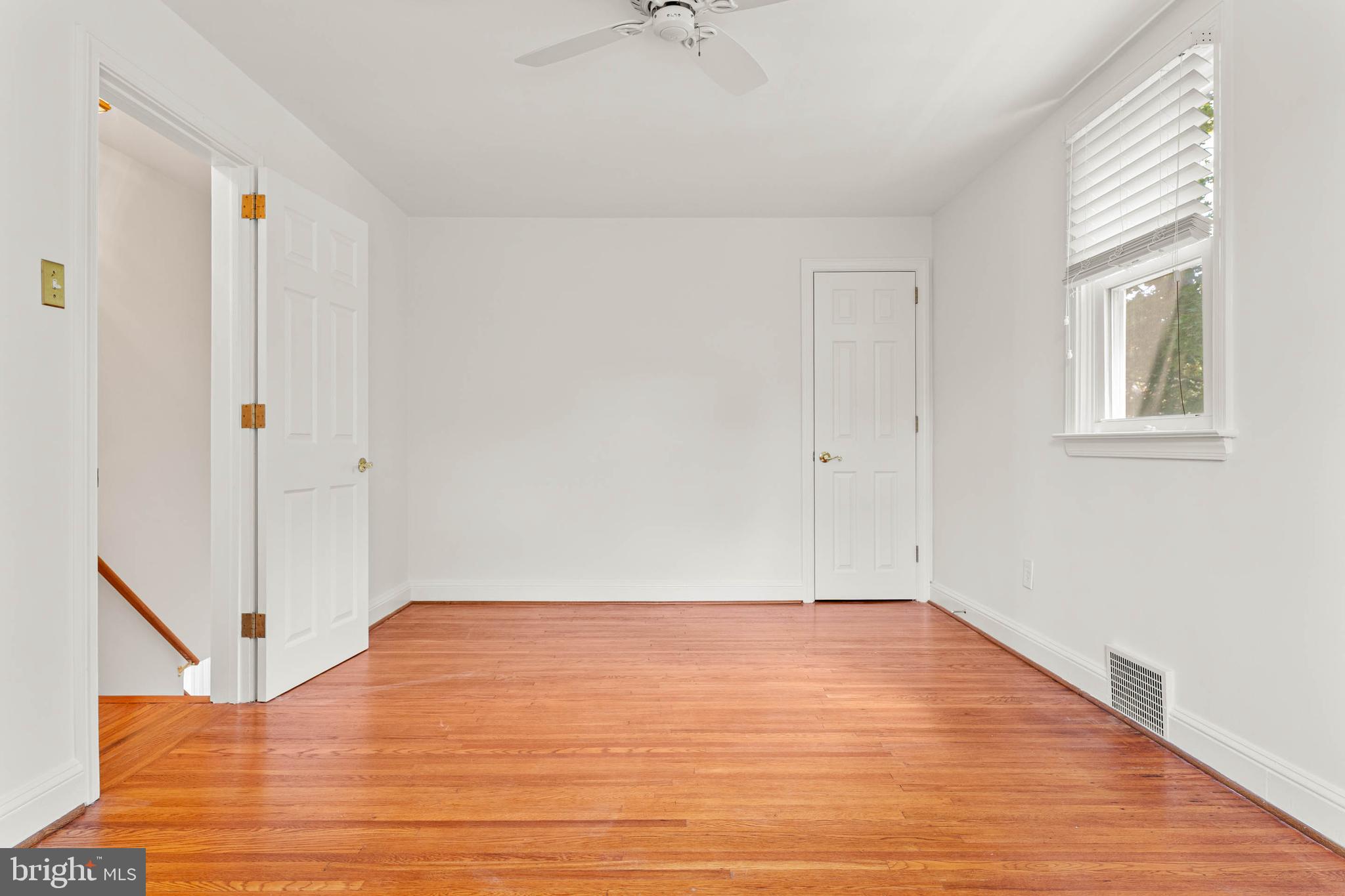 393 Grange Road Wayne, PA 19087 - Photo 21 of 31 Bed Room 2