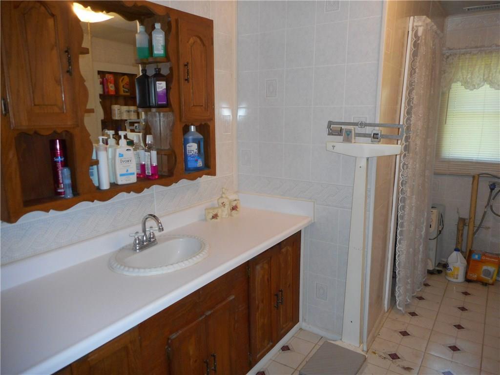 4109 Springfield Xenia Road Springfield, OH 45502 - Photo 10 of 17