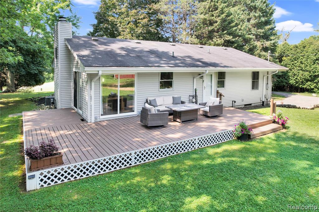 1711 Chilson Road Howell, MI 48843 - Photo 30 of 36