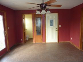 1225 Rochester Boulevard Rochester, IN 46975 - Photo 3 of 5