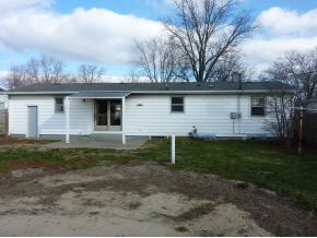 1225 Rochester Boulevard Rochester, IN 46975 - Photo 5 of 5