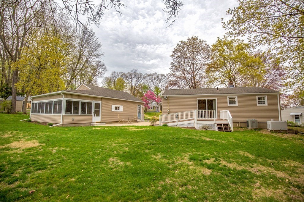 67 Plumtree Circle Springfield, MA 01118 - Photo 30 of 37