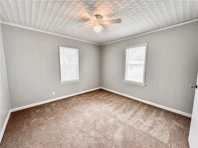 $155,000 | 2310 South Hall Road, Independence, MO 64052