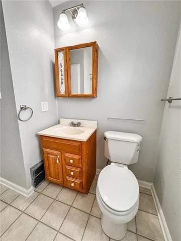 $155,000 | 2310 South Hall Road, Independence, MO 64052