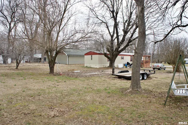 $129,900 | 6752 South US 45 Road, Brookport, IL 62910