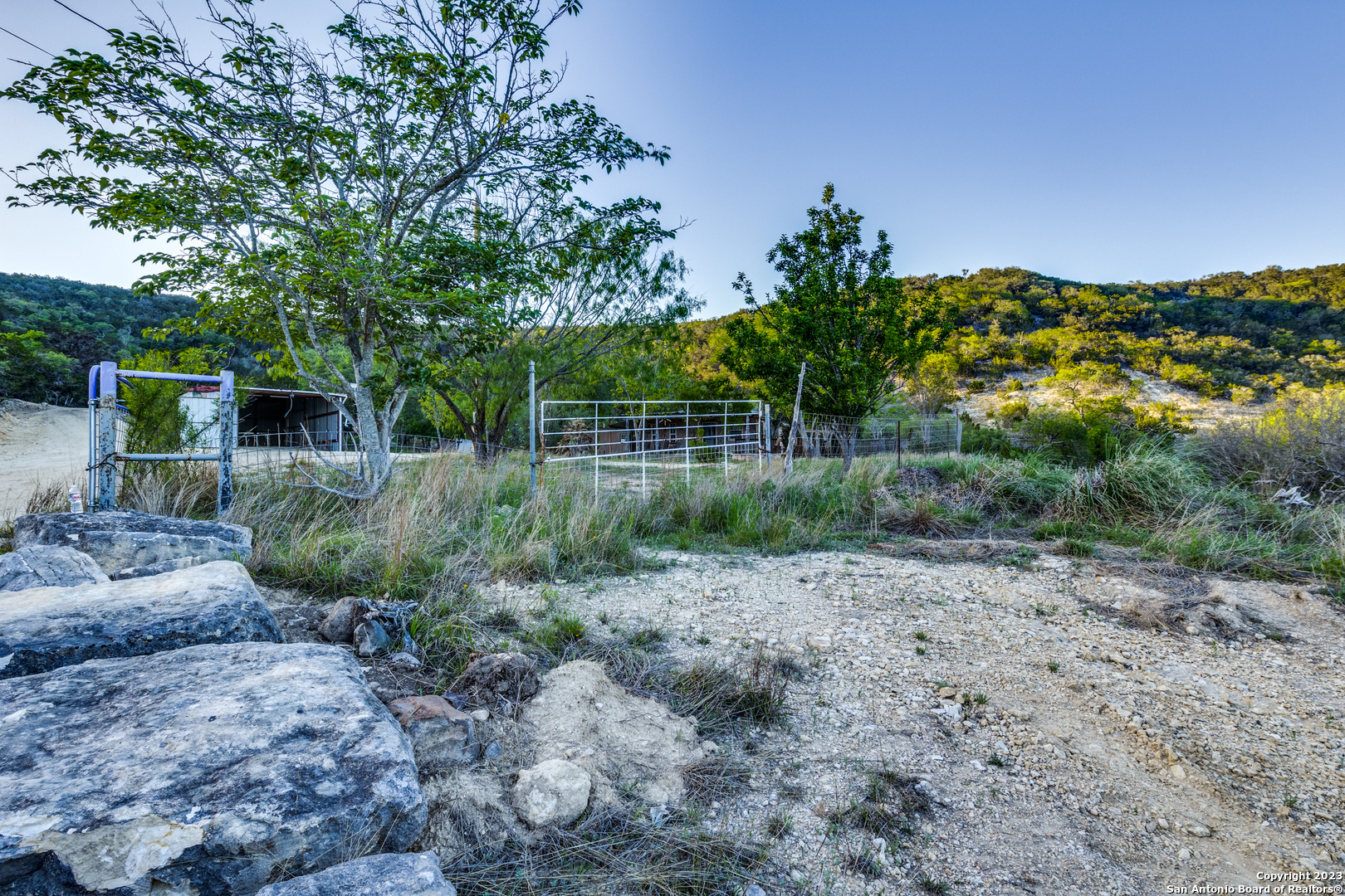 824 Juniper Road Tarpley, TX 78883 - Photo 14 of 37