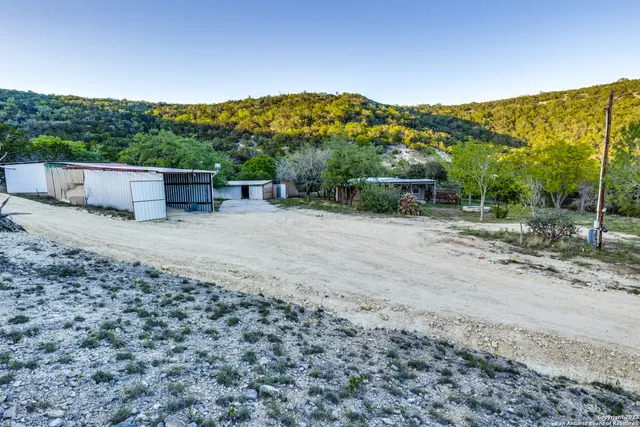 $349,000 | 824 Juniper Road, Tarpley, TX 78883