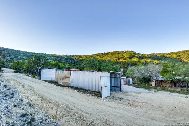 $349,000 | 824 Juniper Road, Tarpley, TX 78883