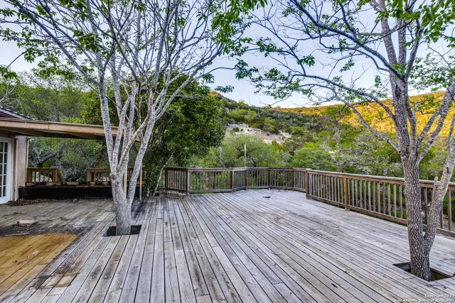 $349,000 | 824 Juniper Road, Tarpley, TX 78883