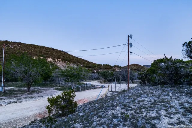 $349,000 | 824 Juniper Road, Tarpley, TX 78883