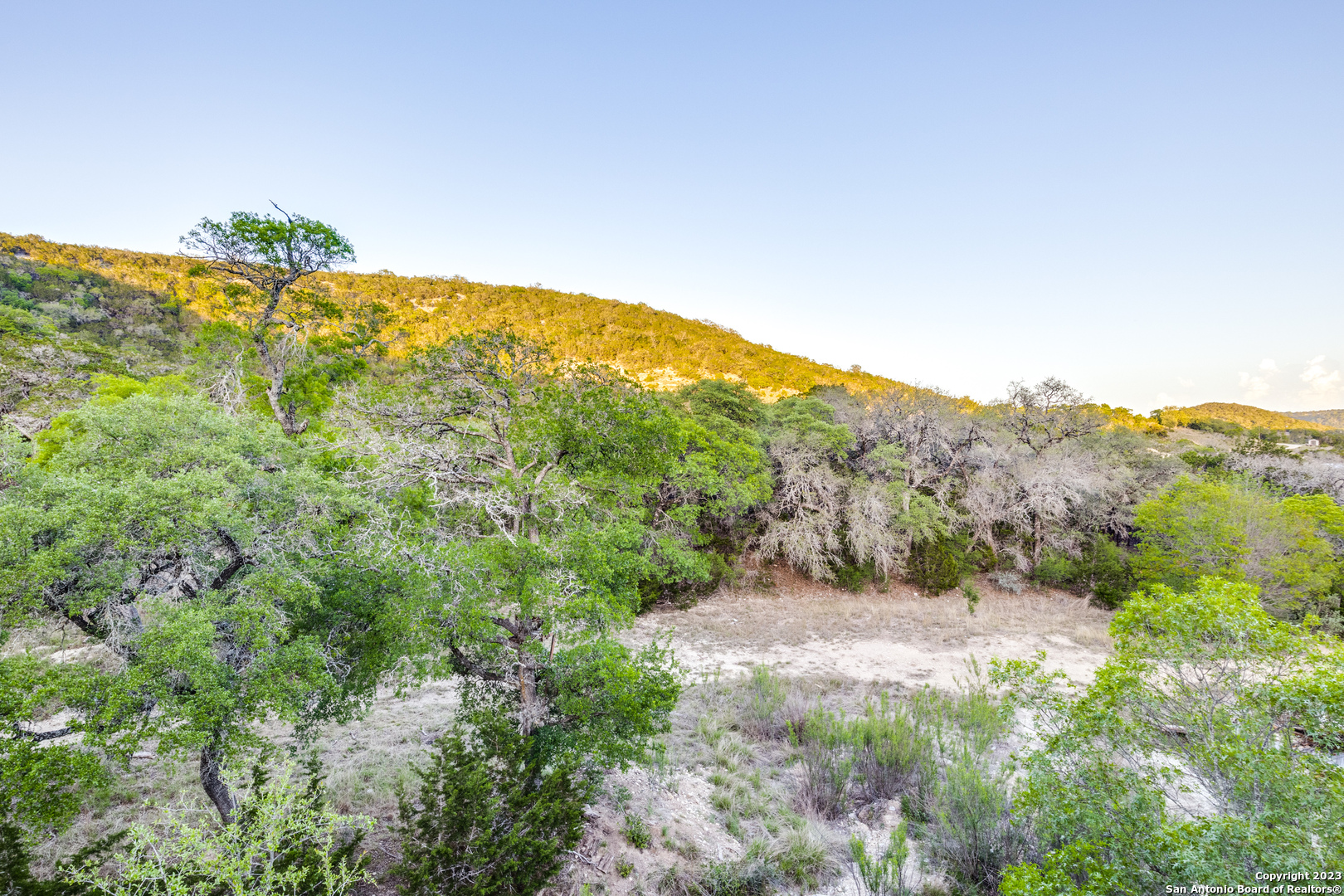 824 Juniper Road Tarpley, TX 78883 - Photo 6 of 37