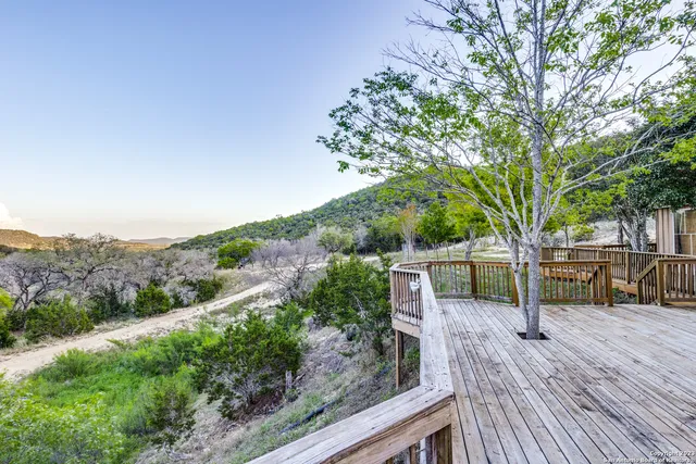 $349,000 | 824 Juniper Road, Tarpley, TX 78883