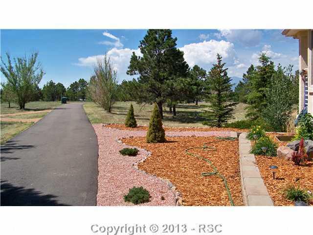 16835 Roller Coaster Road Colorado Springs, CO 80921 - Photo 3 of 25
