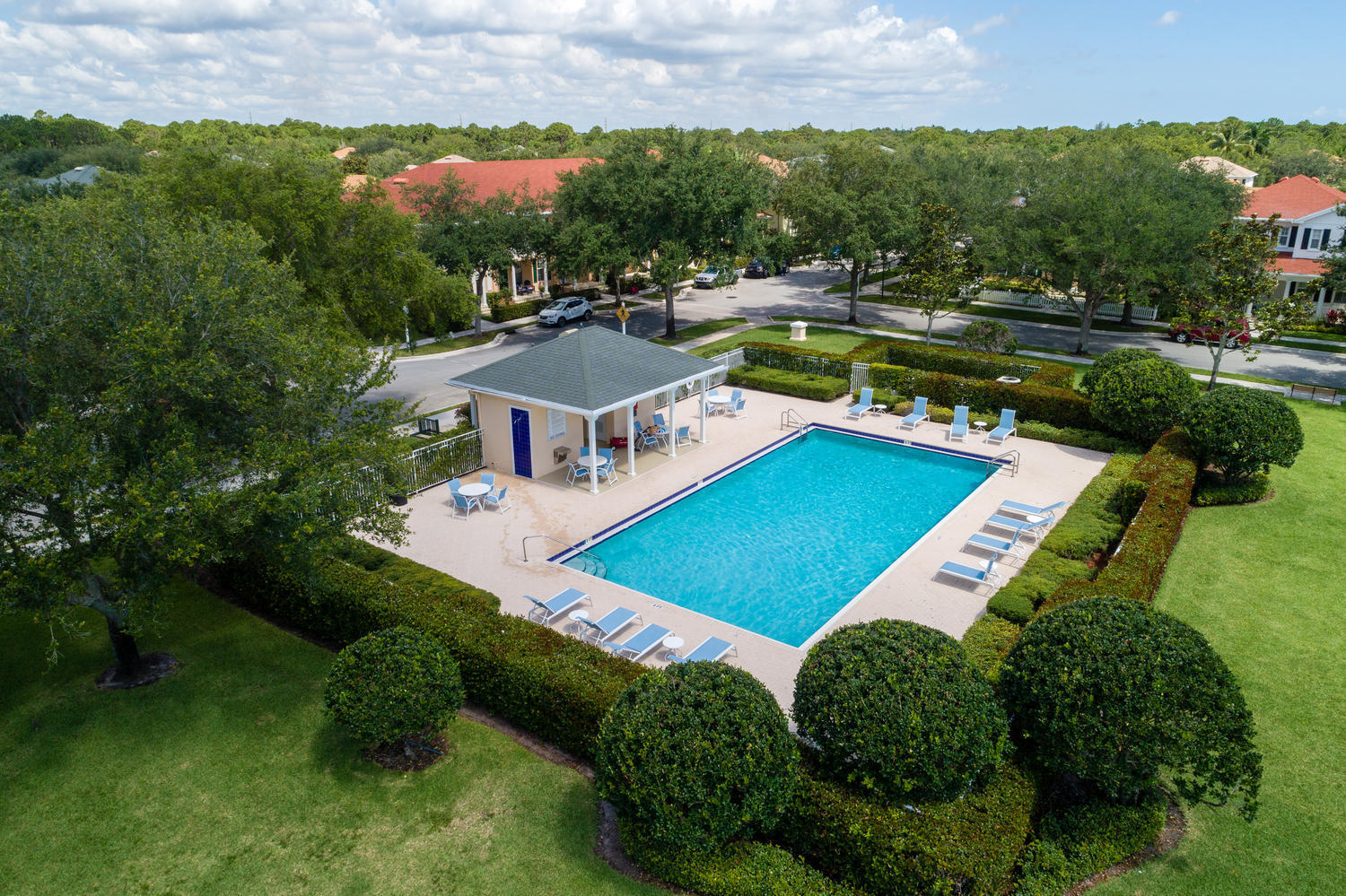 132 Milbridge Drive Jupiter, FL 33458 - Photo 24 of 43 AERIAL-COMMUNITY POOL