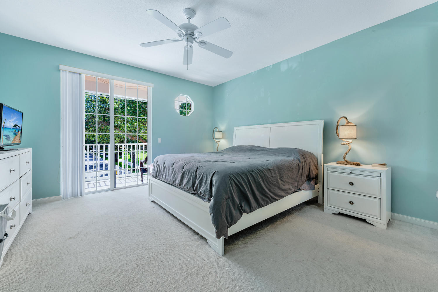 132 Milbridge Drive Jupiter, FL 33458 - Photo 10 of 43 MASTER BEDROOM