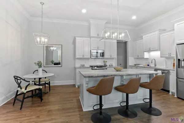 $335,000 | 6613 Silver Oak Drive, Baton Rouge, LA 70817