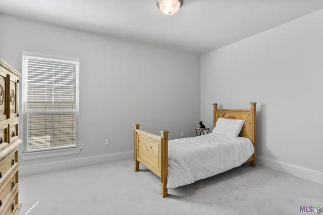 $337,000 | 6613 Silver Oak Drive, Baton Rouge, LA 70817