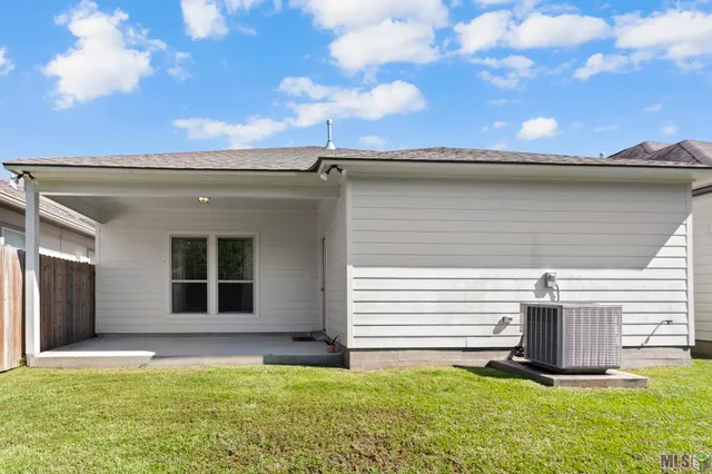 $337,000 | 6613 Silver Oak Drive, Baton Rouge, LA 70817