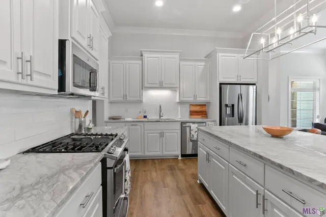 $337,000 | 6613 Silver Oak Drive, Baton Rouge, LA 70817