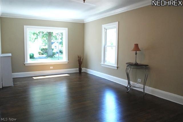3125 Yorkshire Road Cleveland, OH 44118 - Photo 9 of 22 Living room looking towards front of home