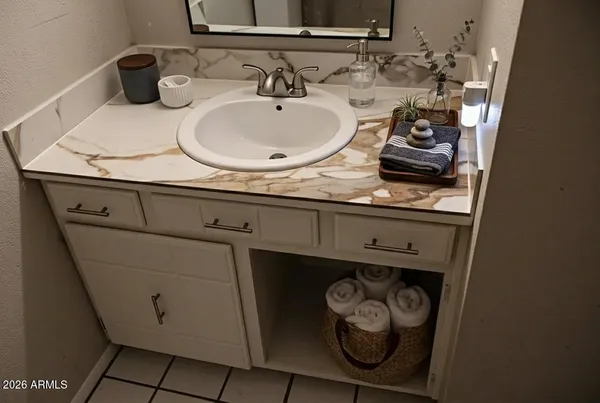 $375,000 | 12619 North 36th Lane, Phoenix, AZ 85029