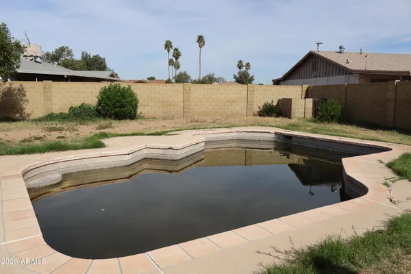 $375,000 | 12619 North 36th Lane, Phoenix, AZ 85029