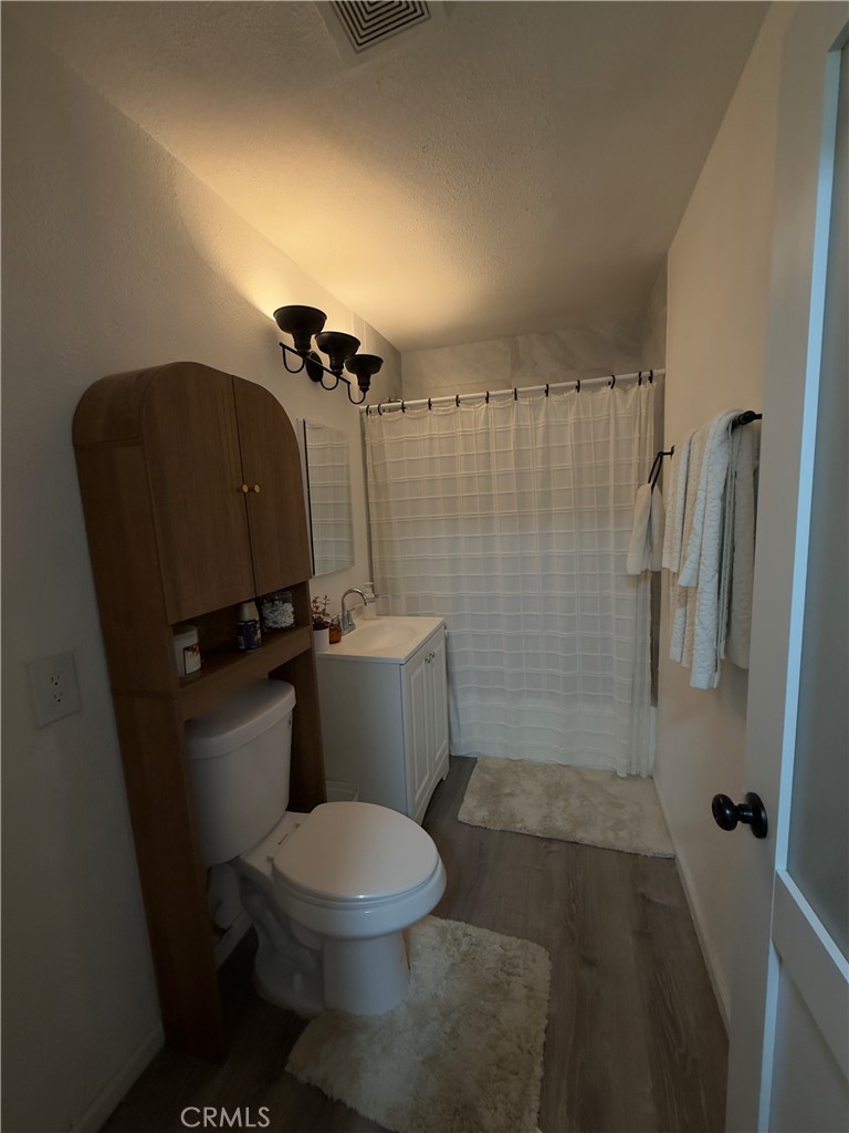 2123 Down Street Riverside, CA 92507 - Photo 11 of 15 Gallery Image 11