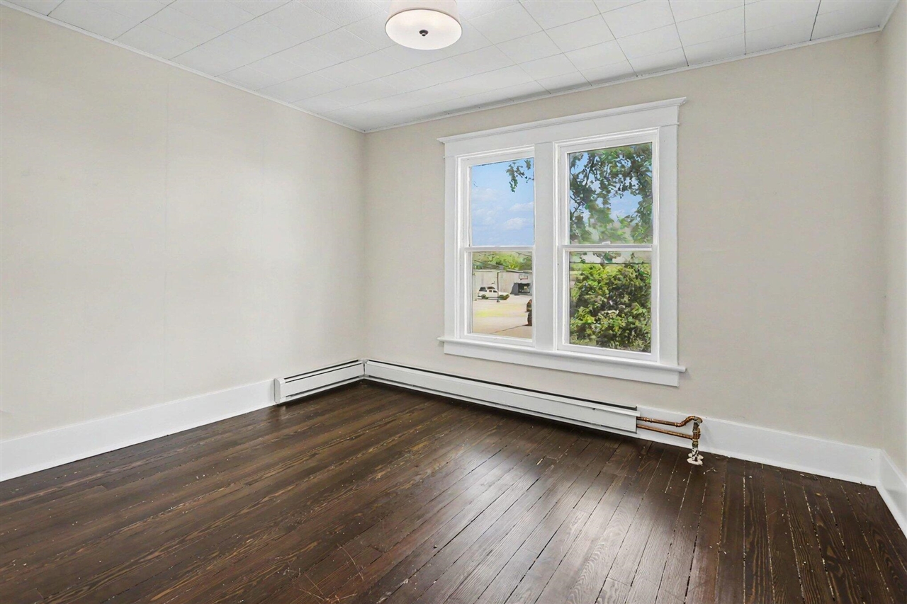 1368 West Lemon Creek Road Baroda, MI 49101 - Photo 16 of 31