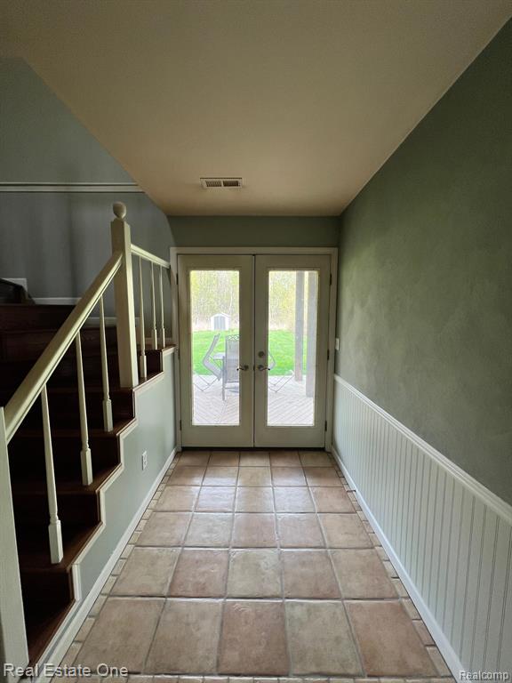 3040 Shewbird Road Wixom, MI 48393 - Photo 10 of 25