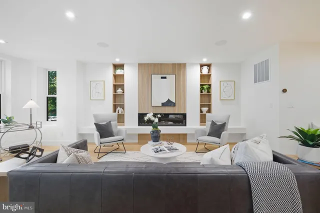 $2,850,000 | 2507 I Street Northwest, Washington, DC 20037