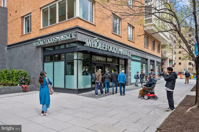 $2,850,000 | 2507 I Street Northwest, Washington, DC 20037