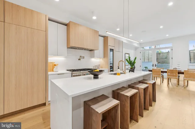 $2,850,000 | 2507 I Street Northwest, Washington, DC 20037