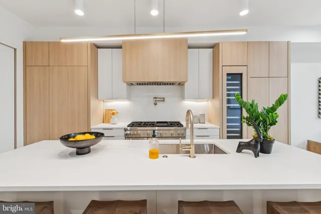 $2,850,000 | 2507 I Street Northwest, Washington, DC 20037